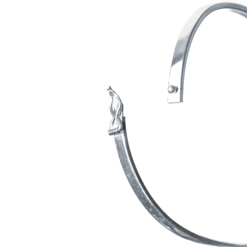 Bracelete Feminino em Prata - Fio Quadrado