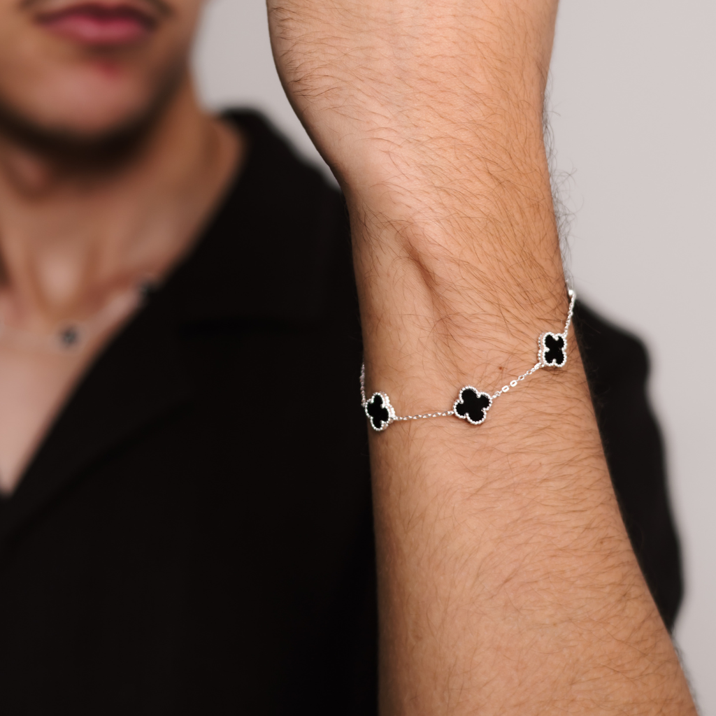 Pulseira em Prata 925 - 5 Trevos Ônix