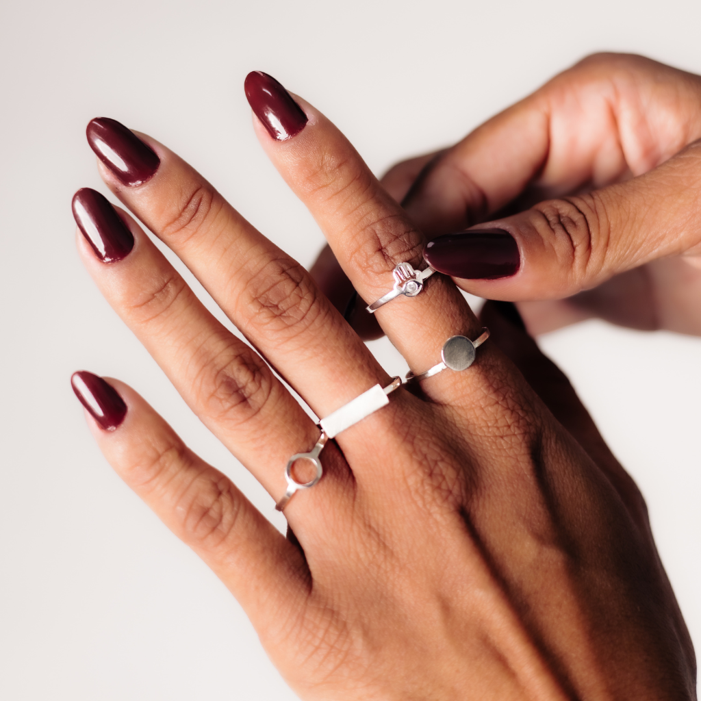 Anel Feminino em Prata - Placa Retangular