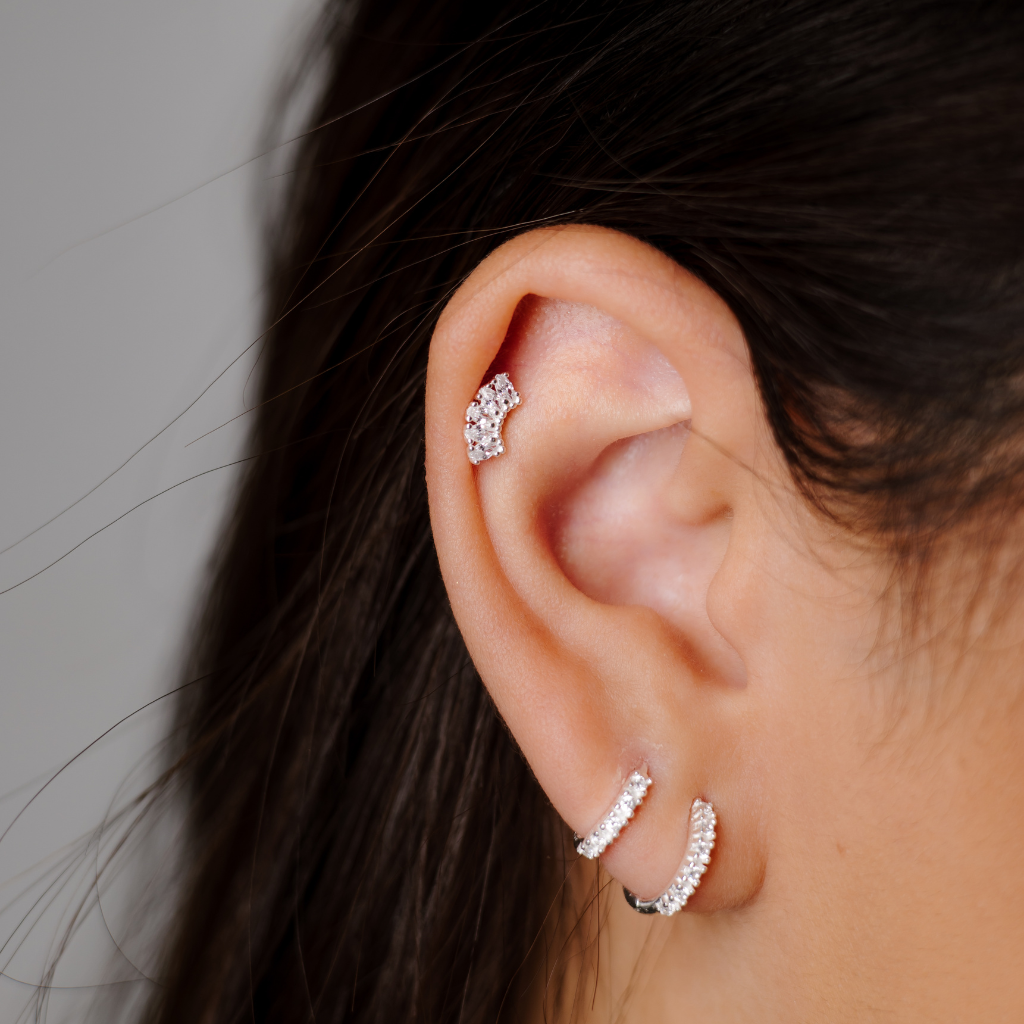 Piercing Feminino em Prata - Coroa Cravejada