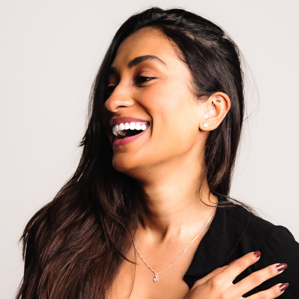 Conjunto Feminino em Prata - Ponto de Luz