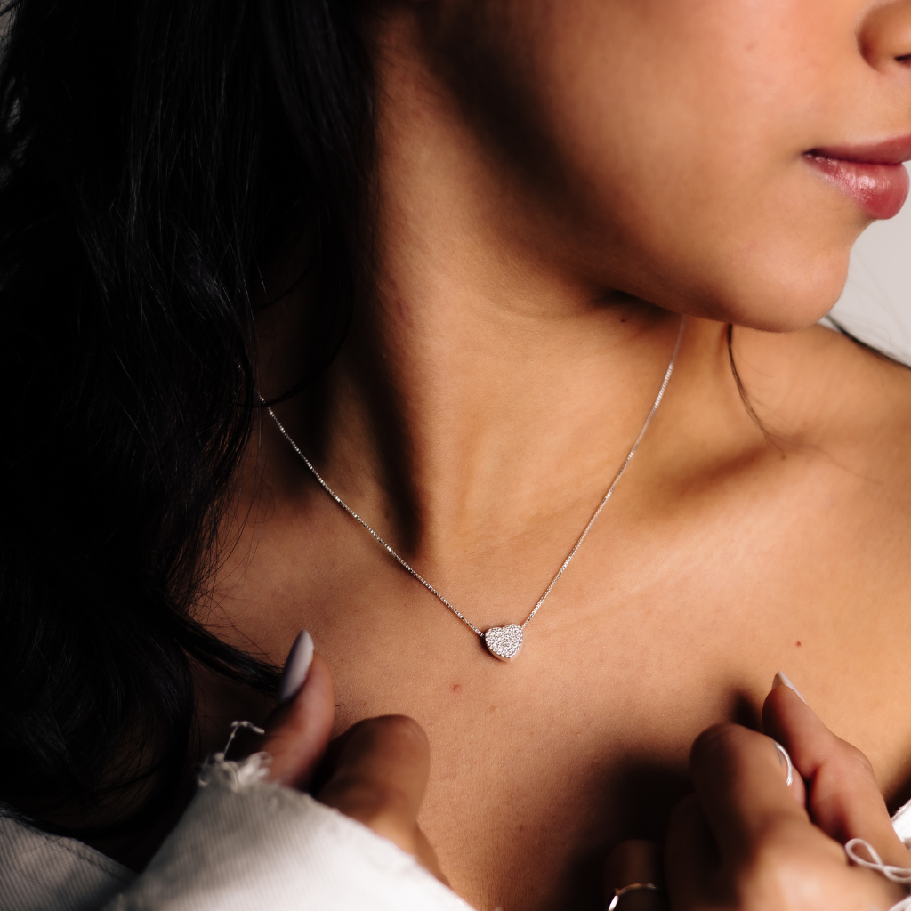 Colar Feminino em Prata 925 - Coração Cravejado