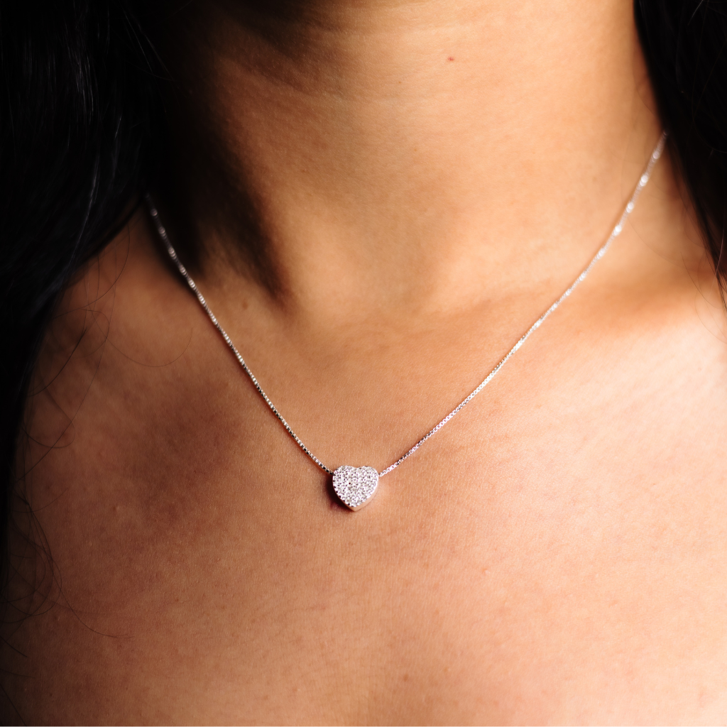 Colar Feminino em Prata 925 - Coração Cravejado