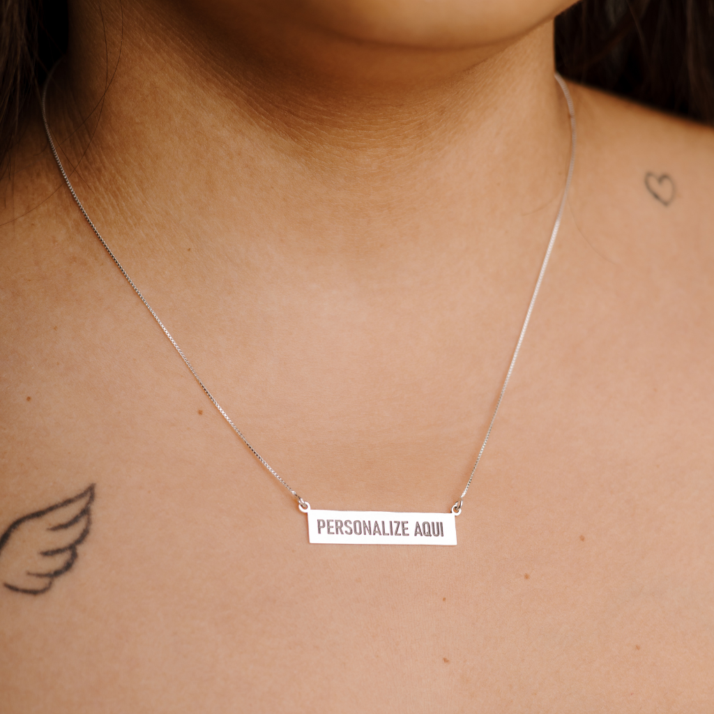Colar Feminino em Prata - Placa Personalizada