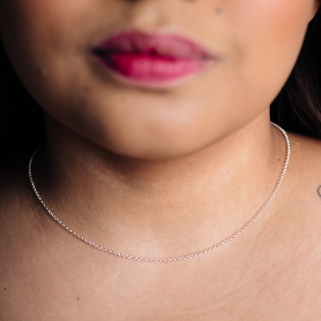 Choker Feminino em Prata - Aro Torcido