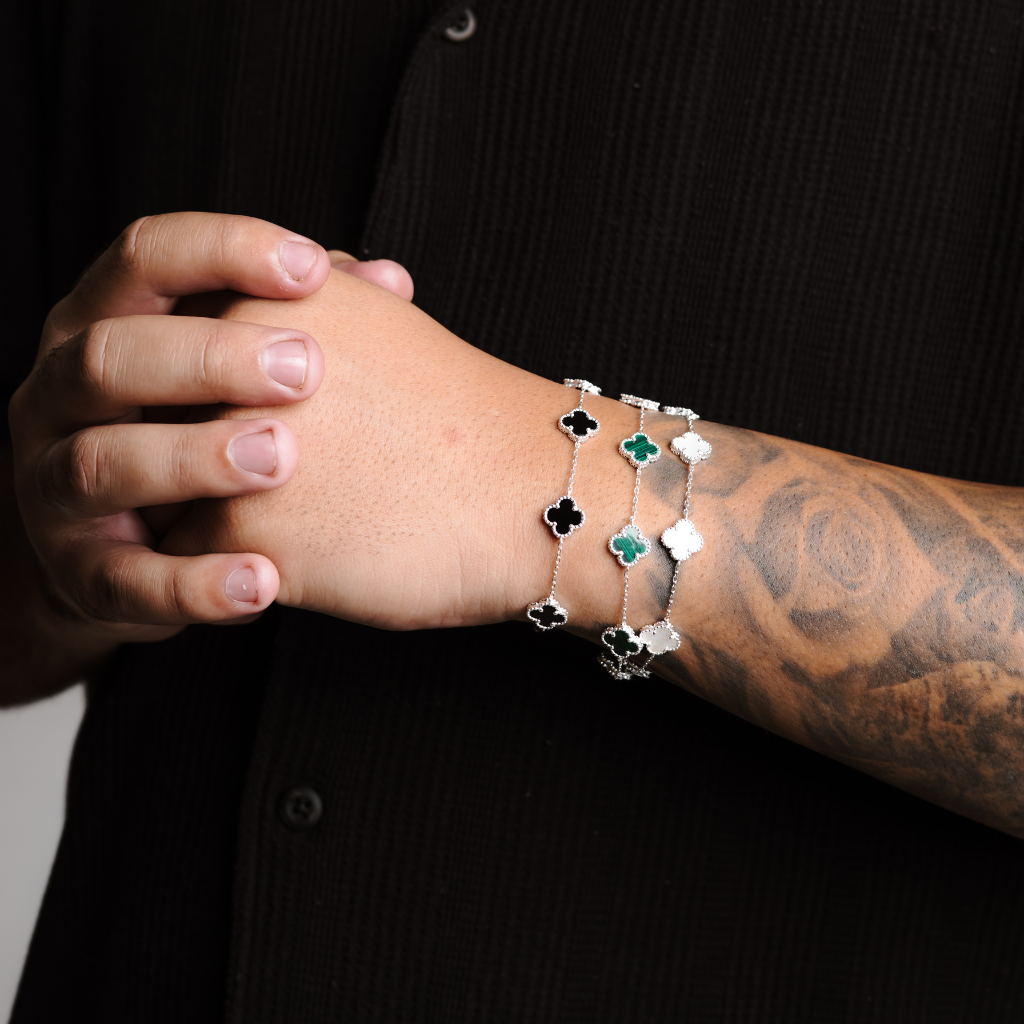 Pulseira em Prata 925 - 5 Trevos Ônix