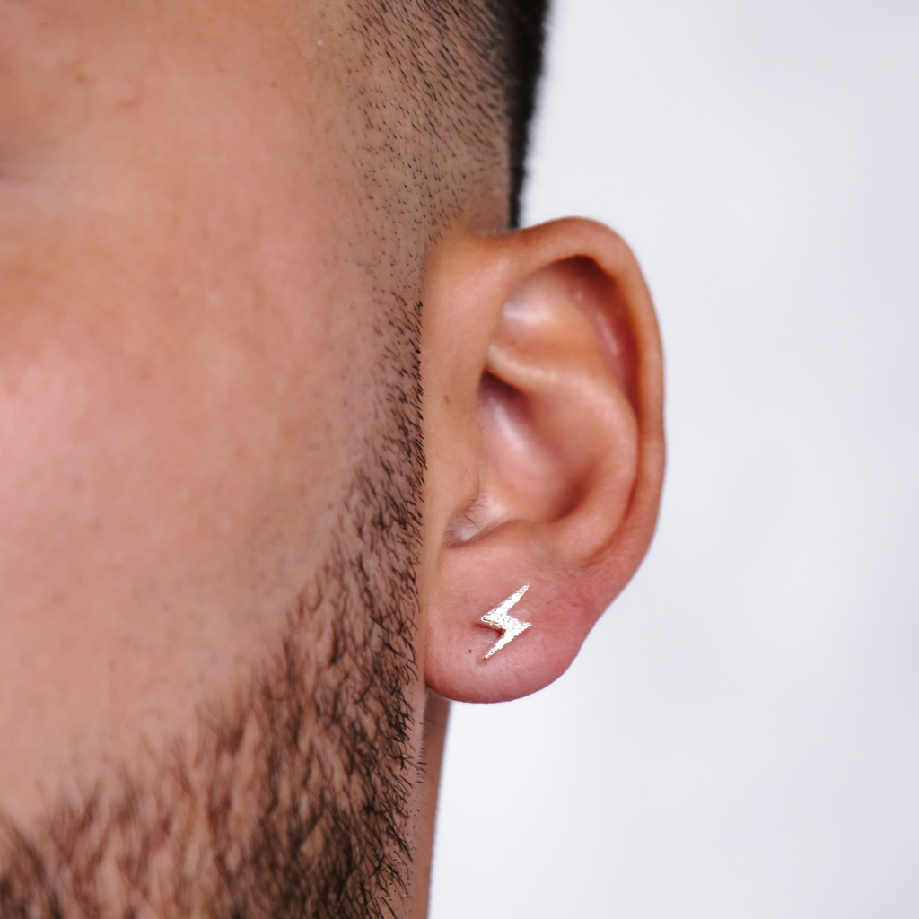 Brinco em Prata 925 - Raio Cravejado