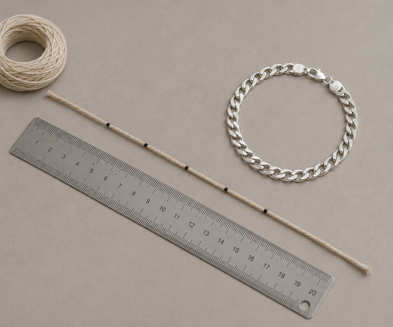 Como medir o pulso para escolher pulseira