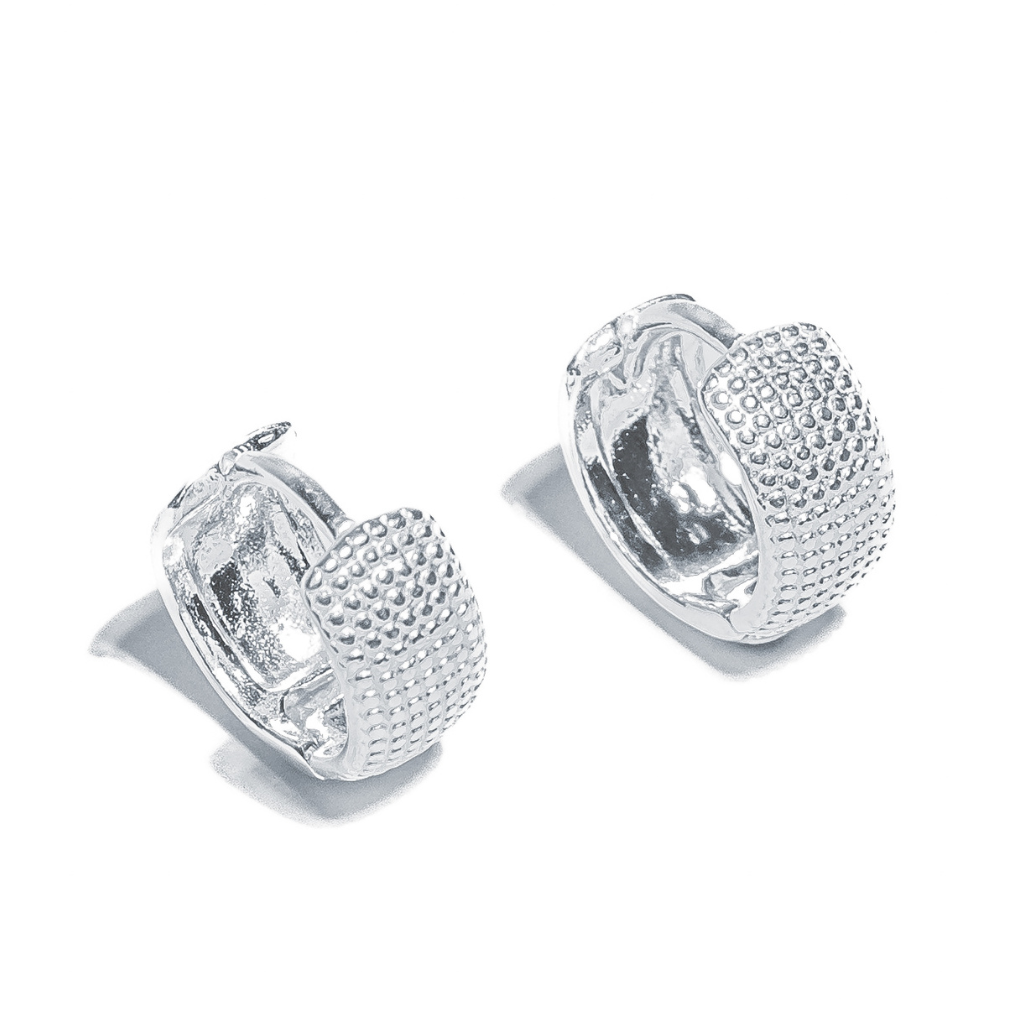 Brinco em Prata 925 - Argola Diamantada Trabalhada