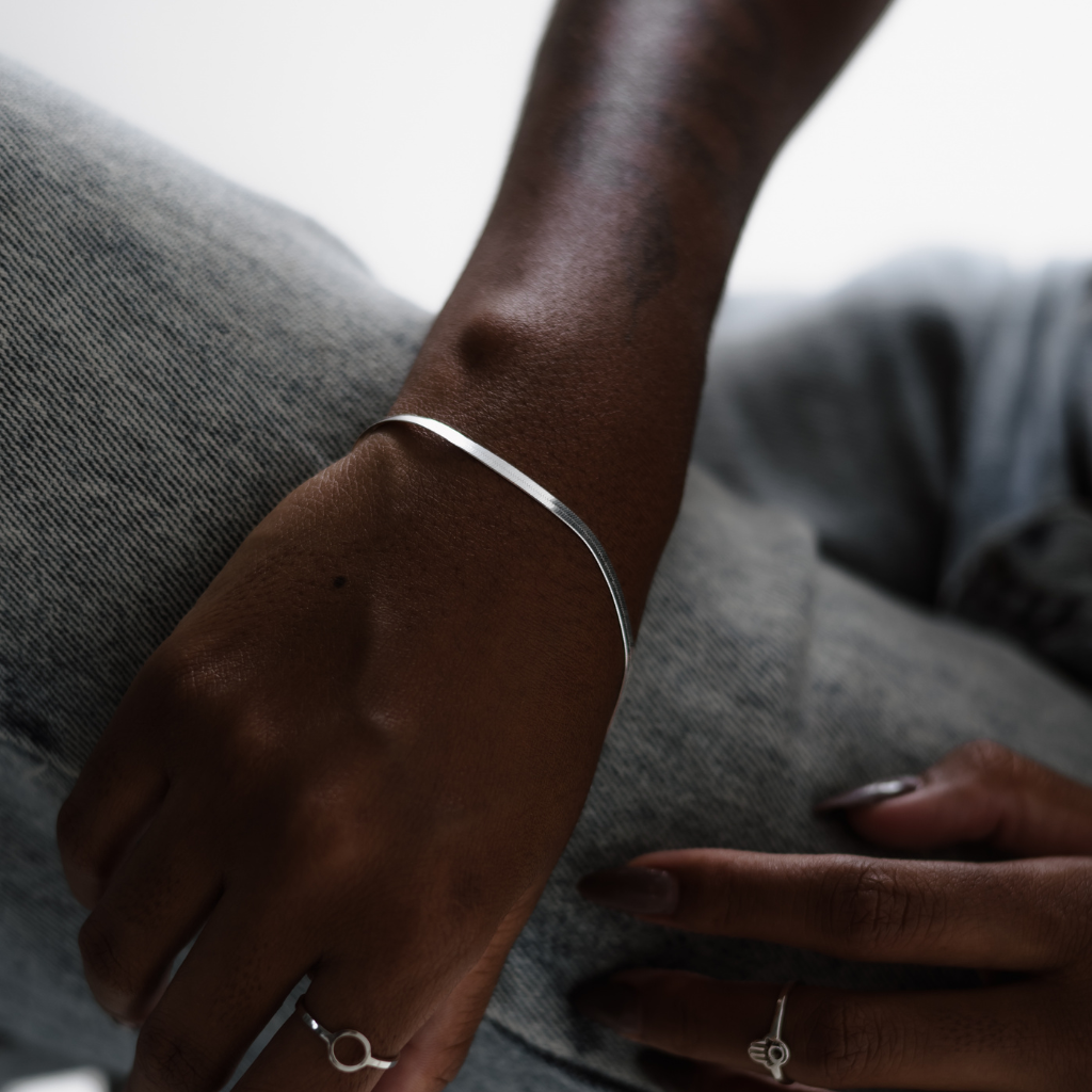 Pulseira Feminina em Prata - Laminada