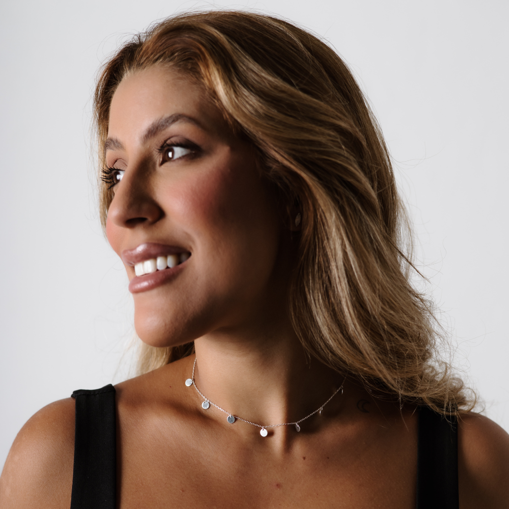 Choker Feminina em Prata - Medalhas Lisas