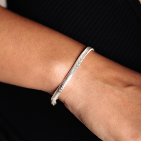 Pulseira Feminina em Prata - Cobra 4,3mm