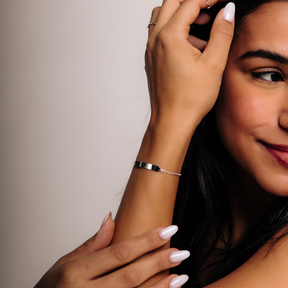 Pulseira Feminina em Prata - Placa Lisa