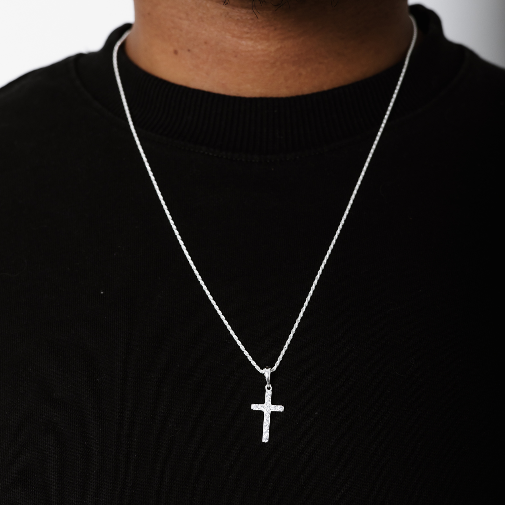 Colar em Prata 925 - Cordão Baiano com Cruz Cravejada G