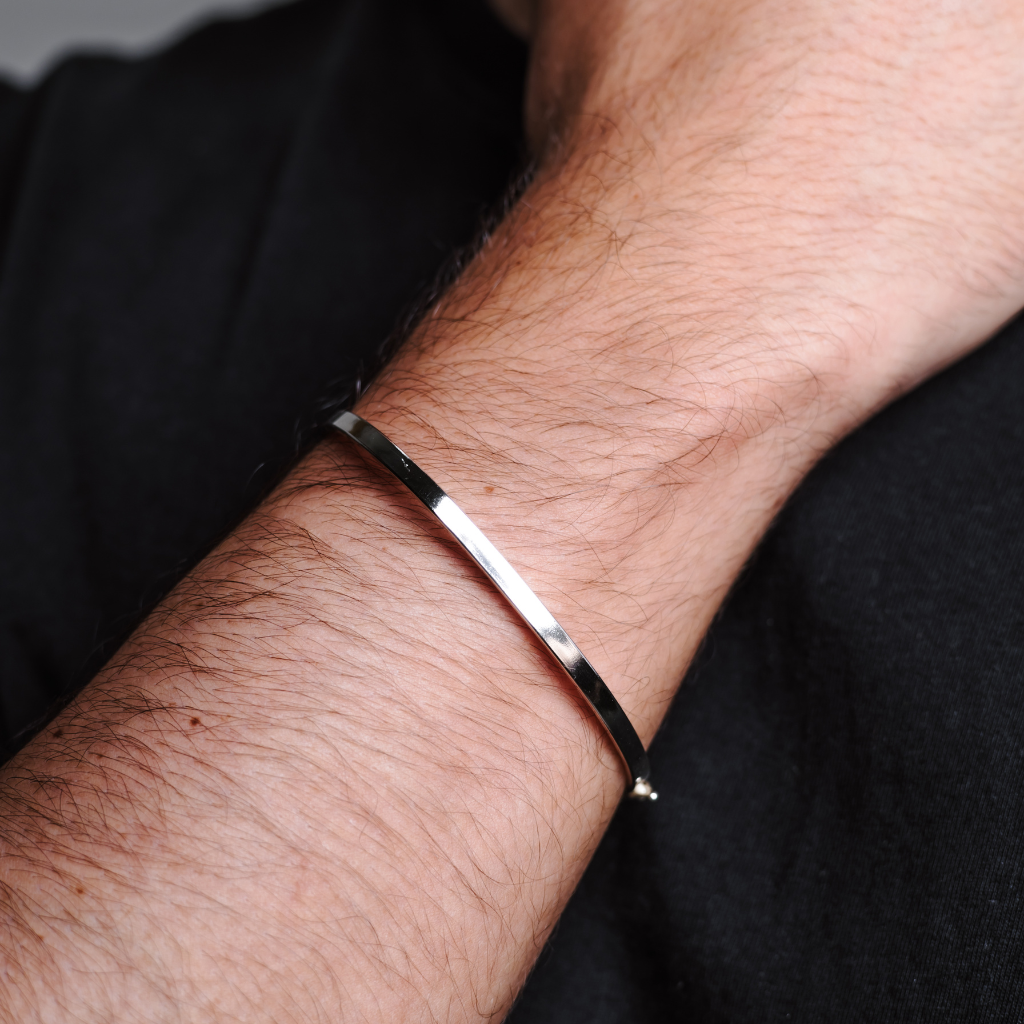 Bracelete em Prata 925 - Fio Quadrado