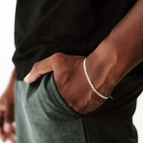 Pulseira Grumet 3 mm em Prata 925 com design minimalista e acabamento premium.