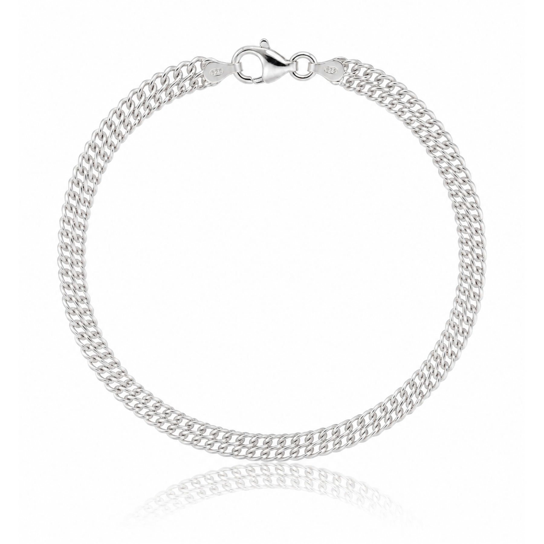 Pulseira Ottino em Prata 925 combinada com outros acessórios masculinos.