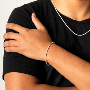 Pulseira Pipoca 2 mm em Prata 925 com design minimalista e acabamento premium.